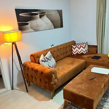 Muekemmel Konum ! Perfect Location! Διαμέρισμα Σμύρνη